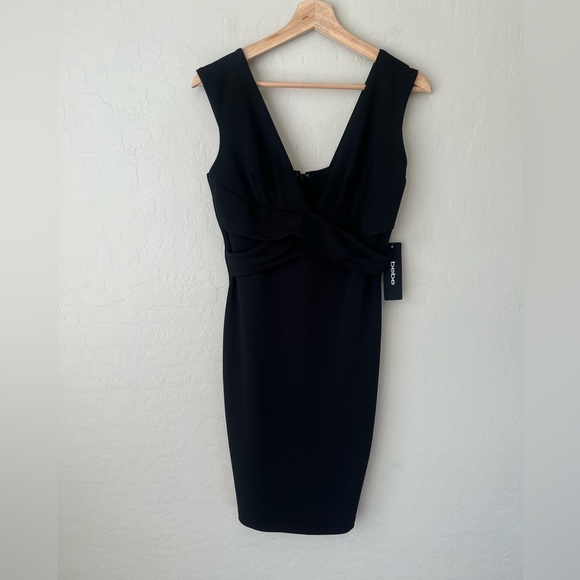 Bebe Little Black Dress with Plunging Deep V Neckline black 4 NEW - Picture 3 of 14